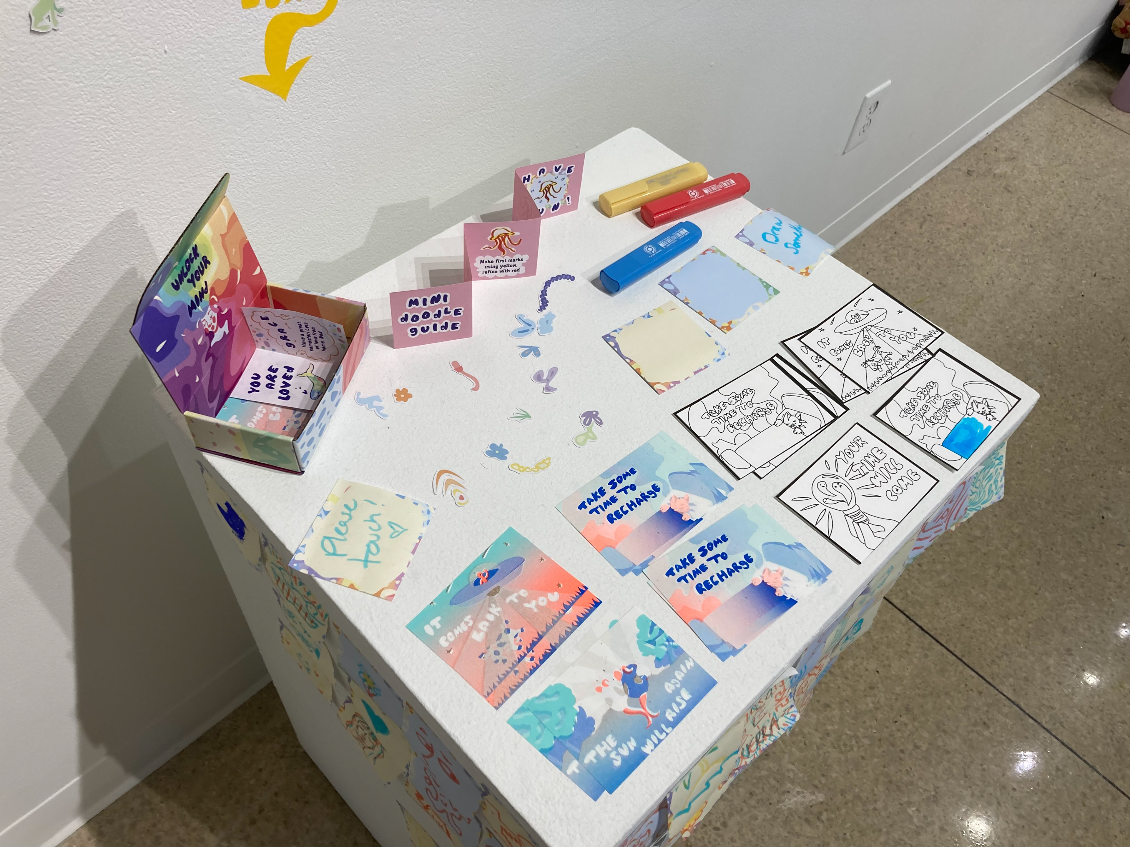 "Doodle" themed box