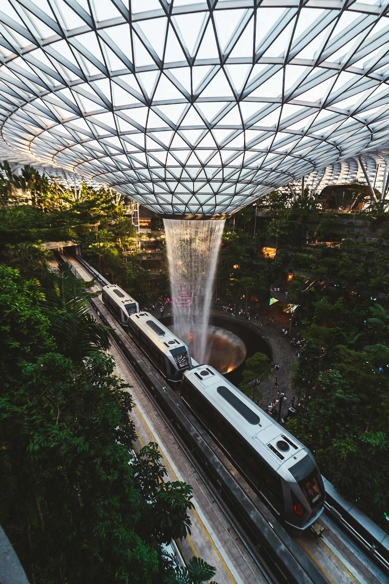 Singapore Airport Part 3/3