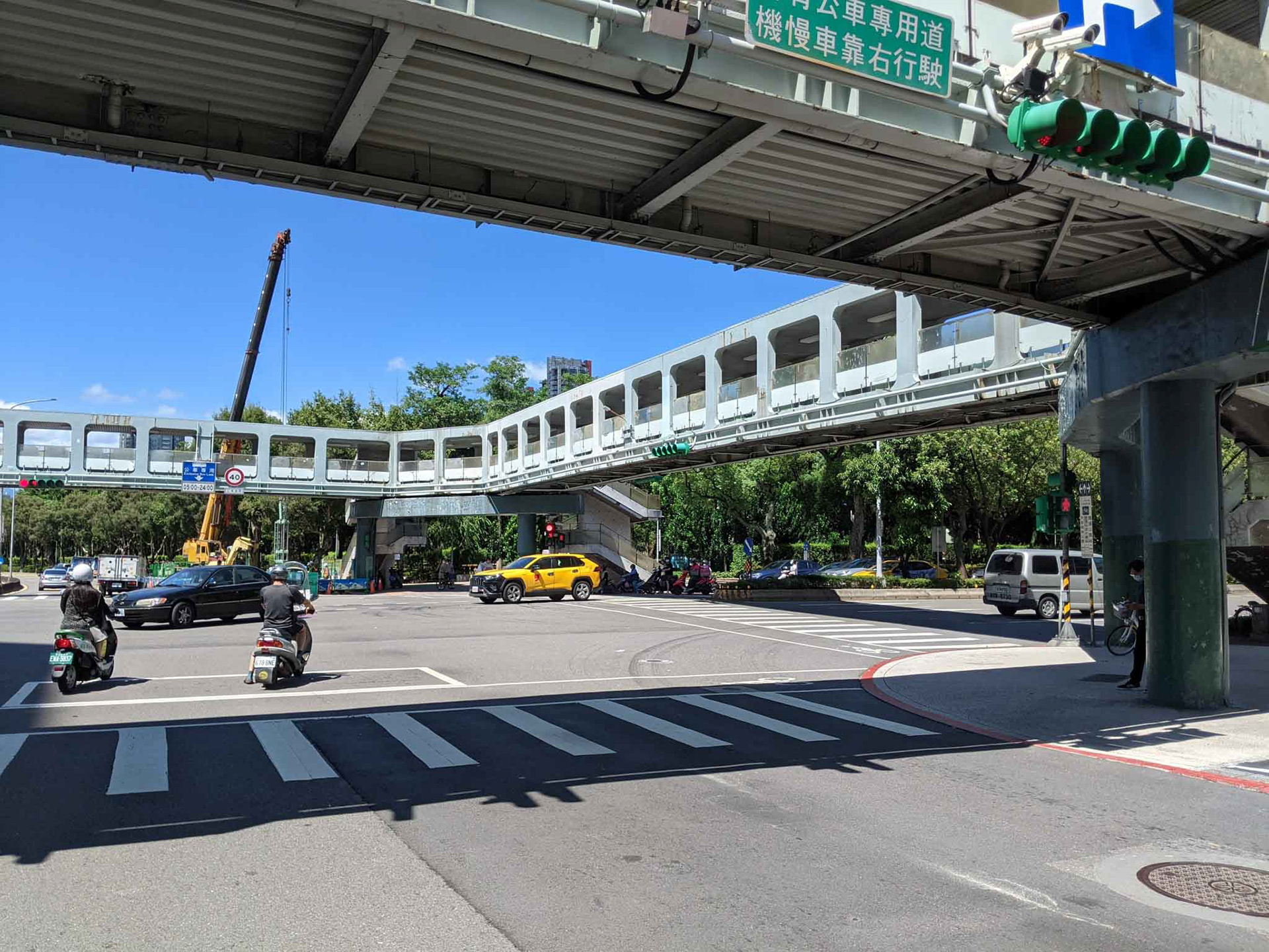 和平東路和新生南路口