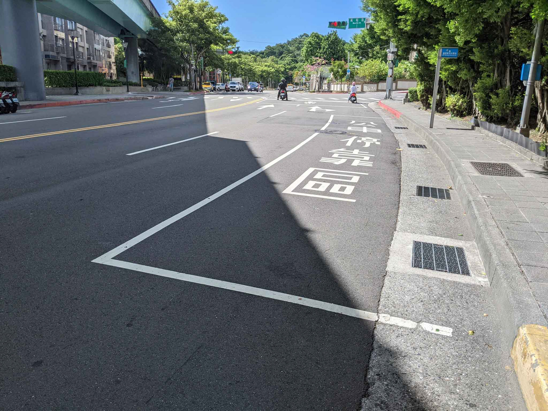 萬芳路萬和街口