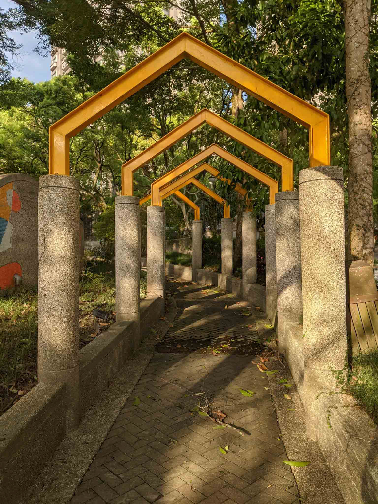 世界山莊庭院