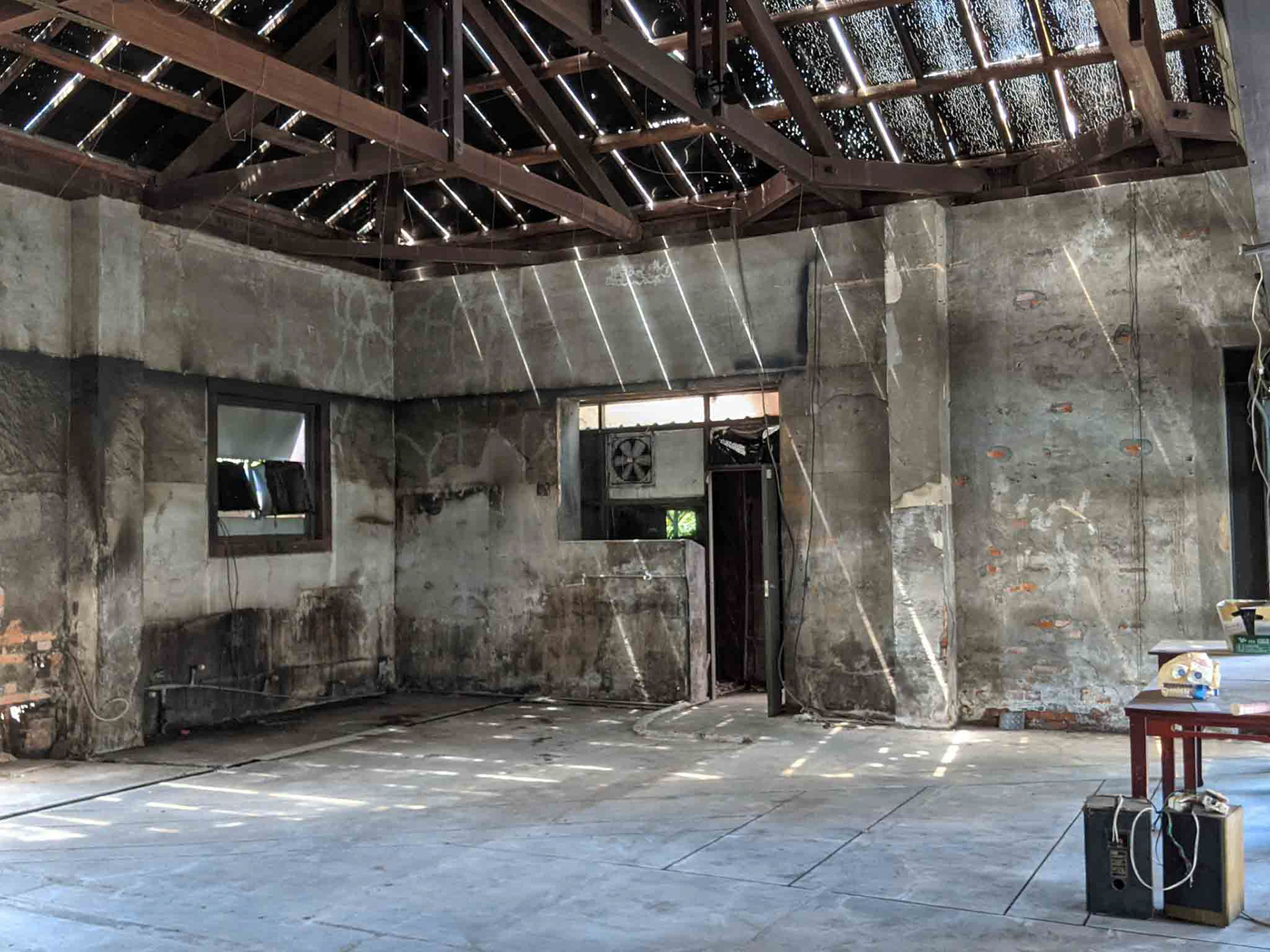 宜蘭行口木頭屋頂