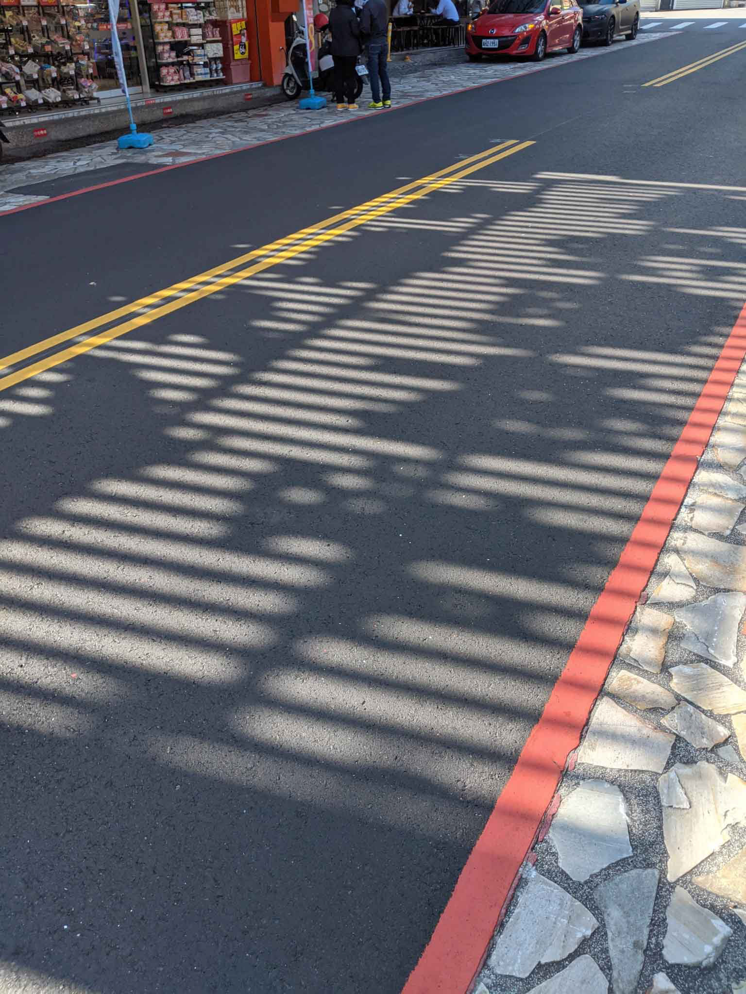 下午的德陽路上