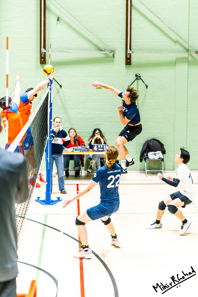 19-11-2025-200430_Volleyball_OXFvsDRB_018_Website.JPG