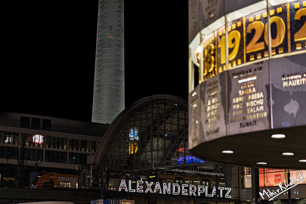 24-12-2025-173407_X'Mas_AlexPLatz_14_Website.JPG