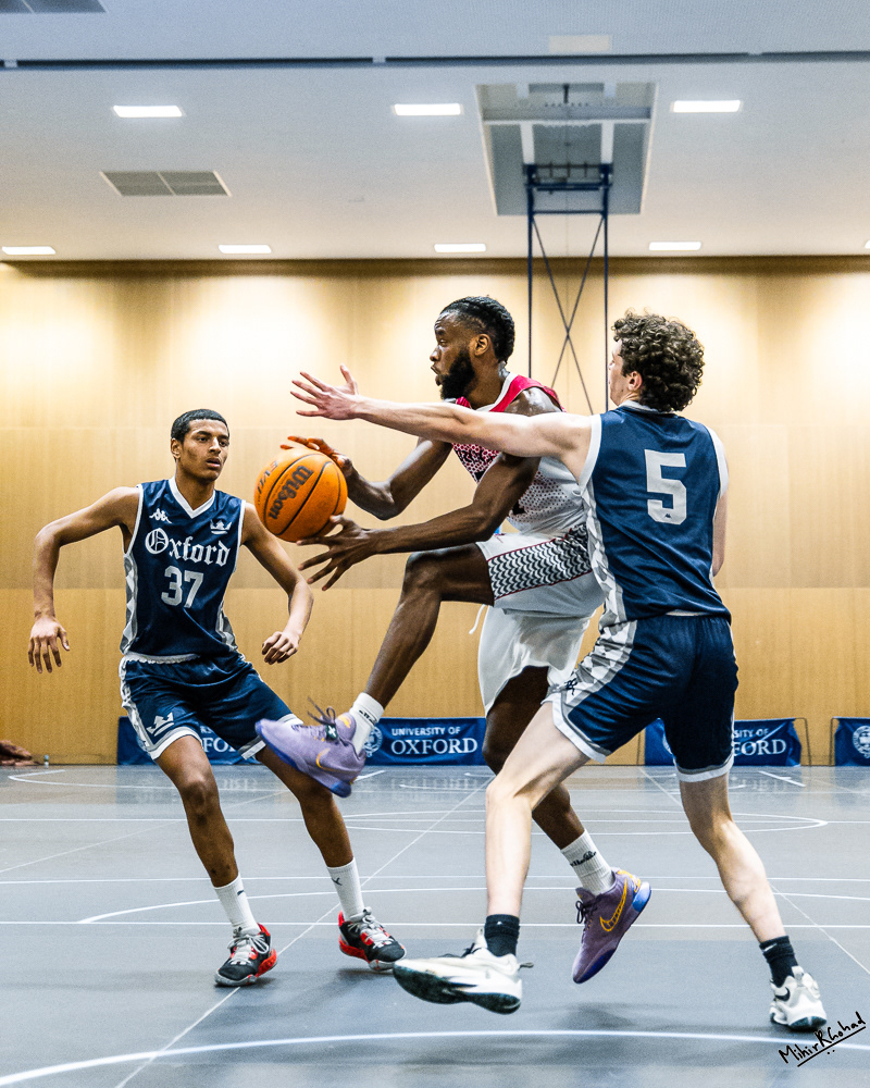12-02-2025-203356_Basketball_OXFvsOBU_0509_Website.JPG
