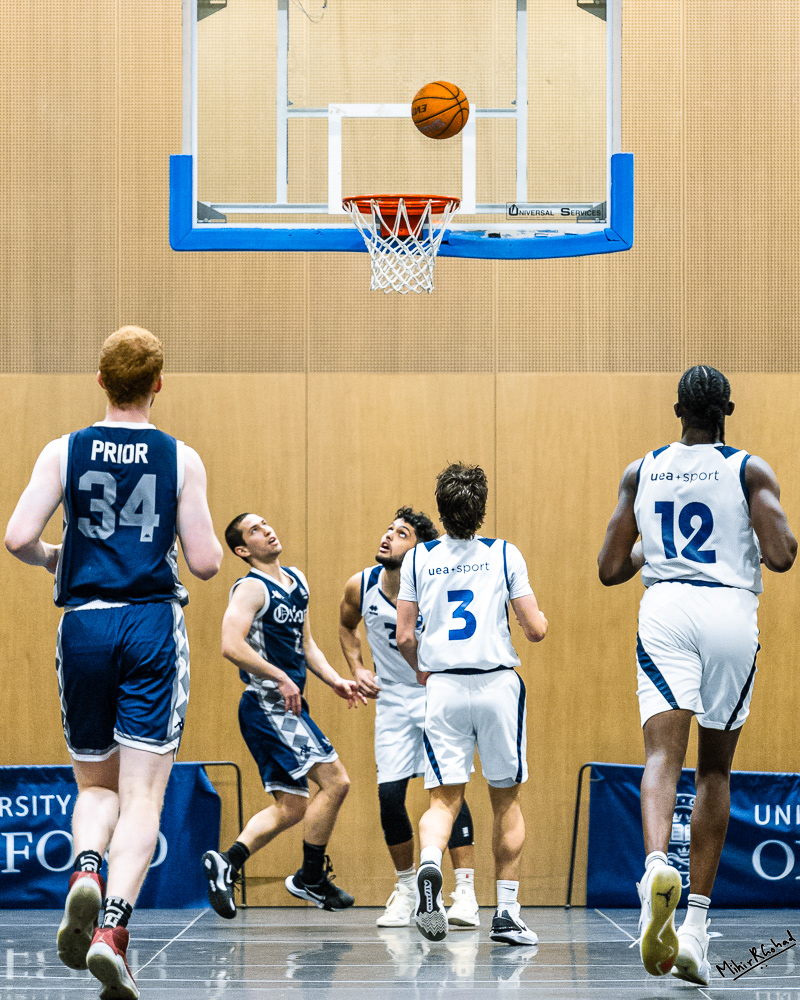 12-02-2025-183659_Basketball_OXFvsEAN_0905_Website.JPG