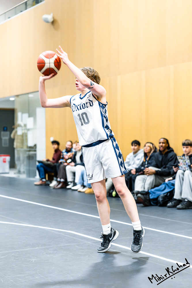 19-11-2025-185420_Basketball_OXFvsBMH_128_Website.JPG