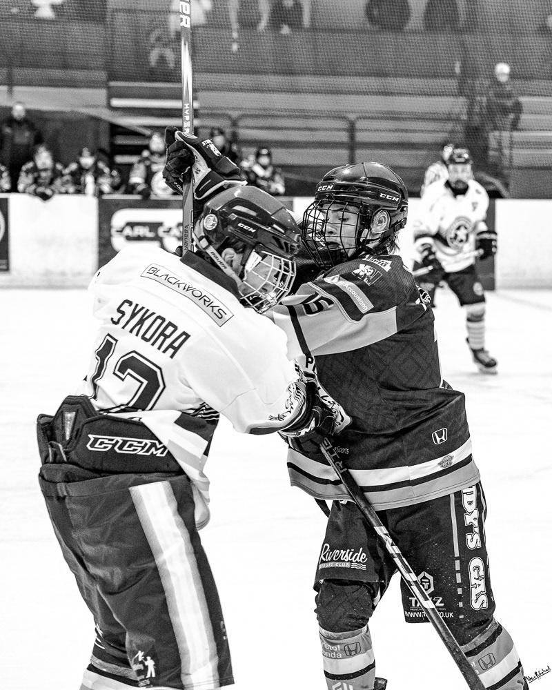 05-01-2025-201154_IceHockey_ORSvsBRP_7376_Website.JPG