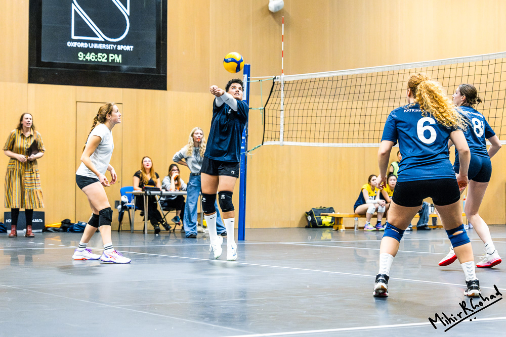 22-10-2025-214516_Volleyball_OXFvsUEA_252_Website.JPG