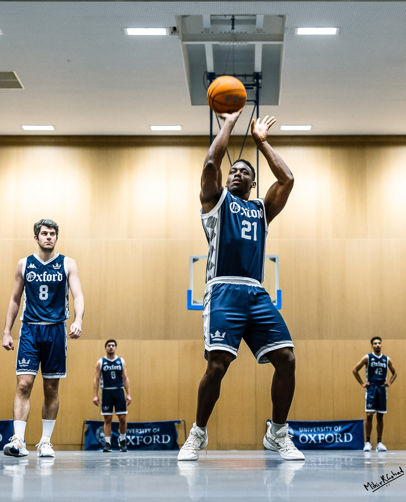 12-02-2025-175006_Basketball_OXFvsEAN_0435_Website.JPG