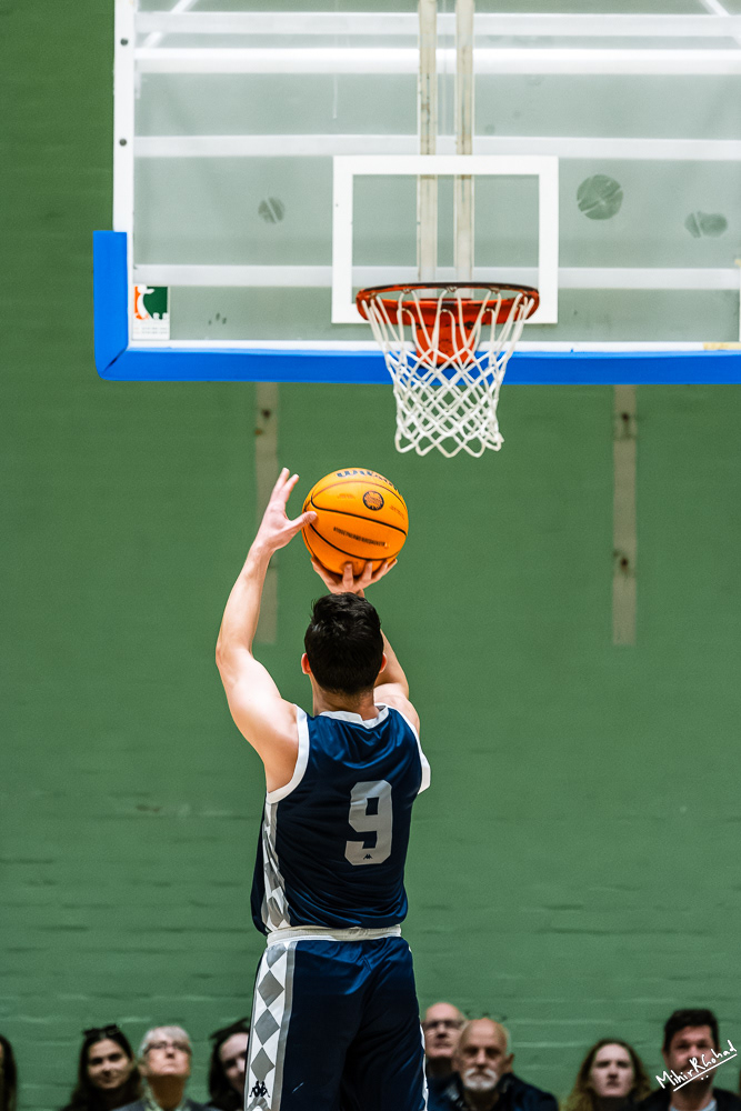 01-03-2025-162041_BasketballVarsityM1_0723-Enhanced-NR_Website.JPG
