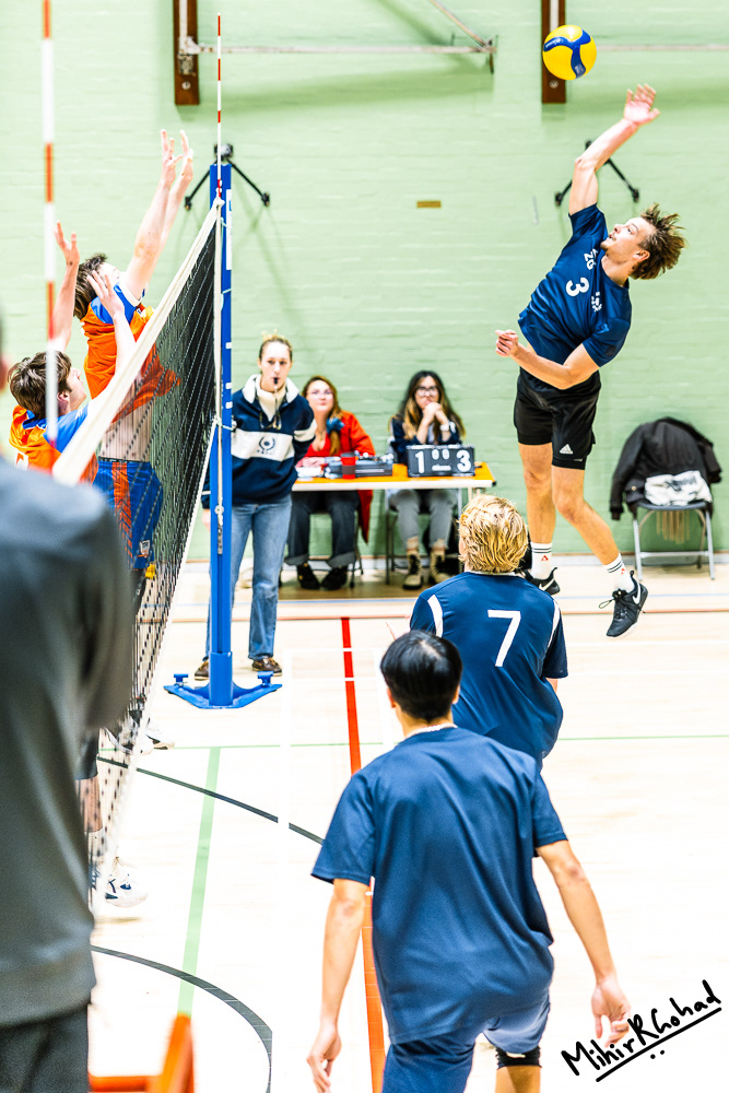 19-11-2025-195909_Volleyball_OXFvsDRB_008_Website.JPG