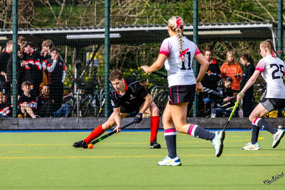 29-03-2025-155210_HockeyMix_OBUVarsity_0835_Website.JPG