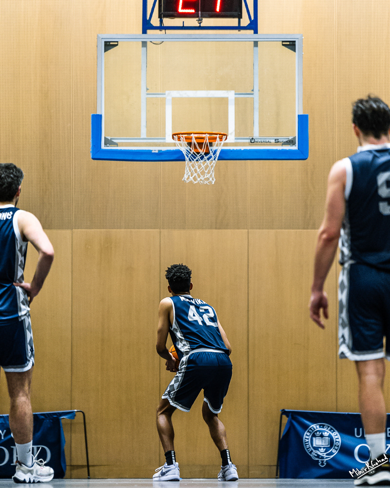 12-02-2025-193742_Basketball_OXFvsEAN_2192_Website.JPG