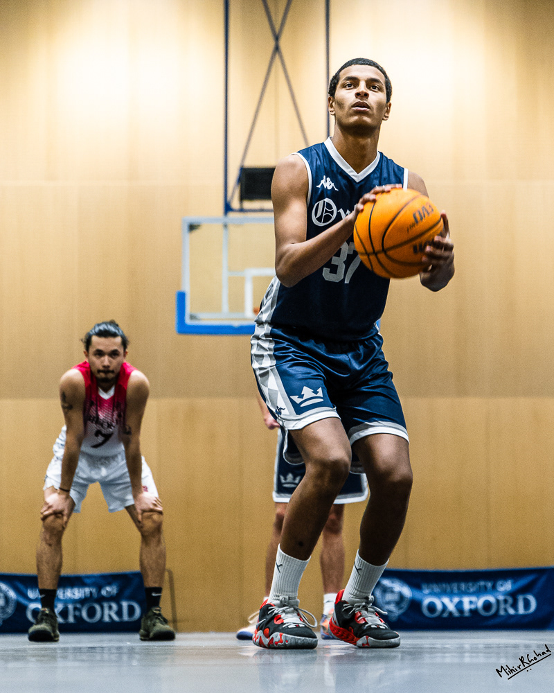 12-02-2025-201658_Basketball_OXFvsOBU_0156_Website.JPG