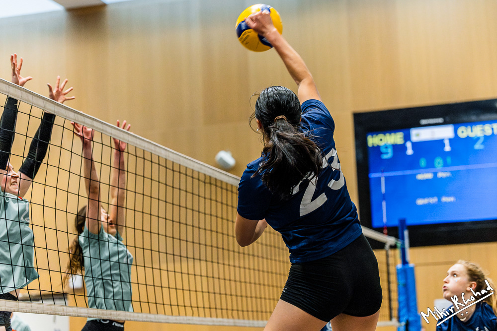 08-03-2026-164508_Volleyball_Varsity_W1_117_Website.JPG