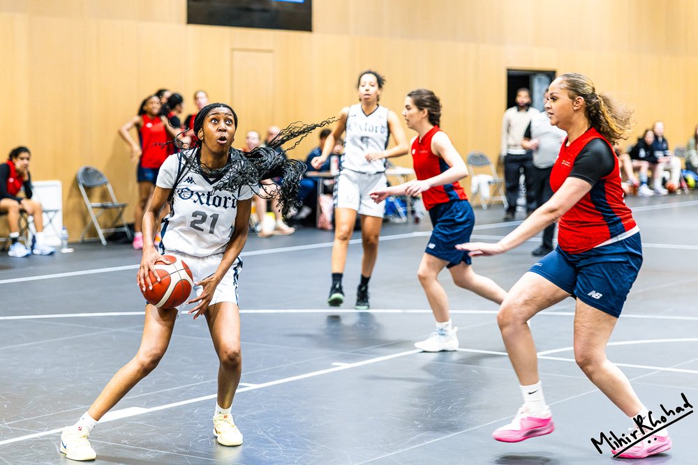 19-11-2025-185846_Basketball_OXFvsBMH_134_Website.JPG