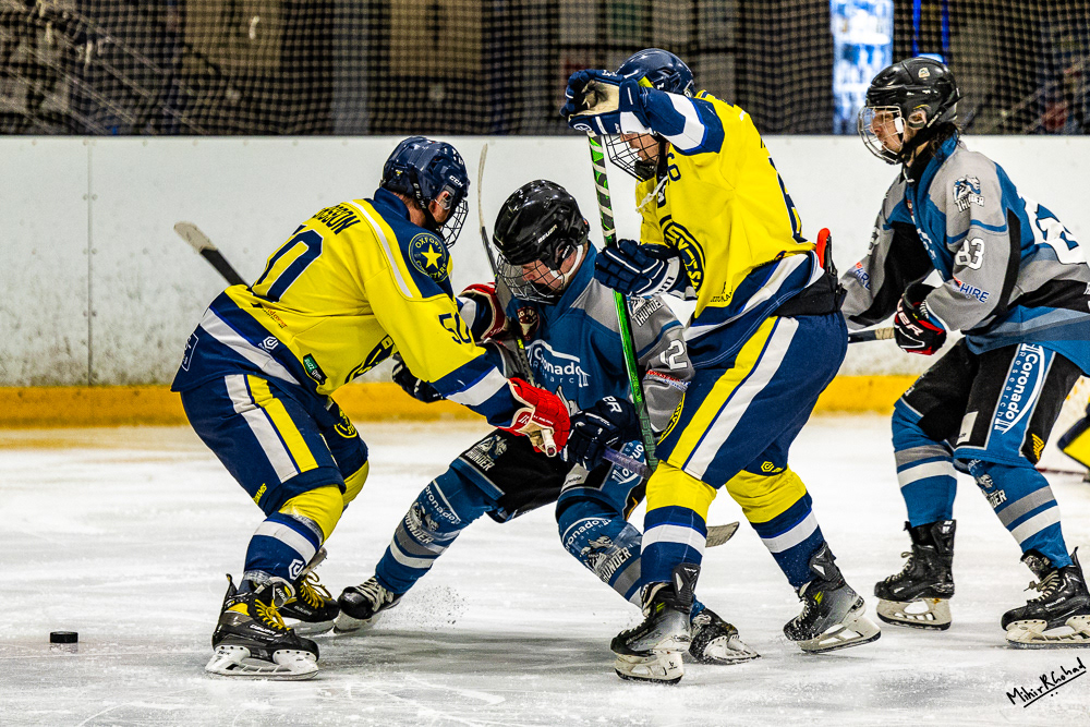 09-02-2025-201221_IceHockey_OCSvsMKT_2279_Website.JPG