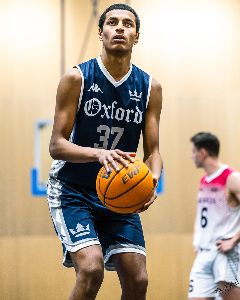 12-02-2025-211228_Basketball_OXFvsOBU_1099_Website.JPG