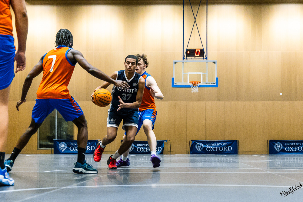 29-01-2025-205255_Basketball_OXFvsDRB_2001_Website.JPG