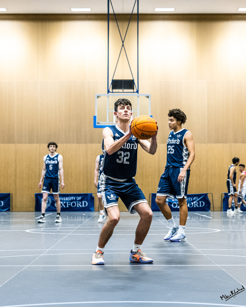 12-02-2025-214649_Basketball_OXFvsOBU_1721_Website.JPG