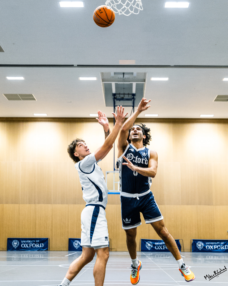 12-02-2025-190230_Basketball_OXFvsEAN_1401_Website.JPG