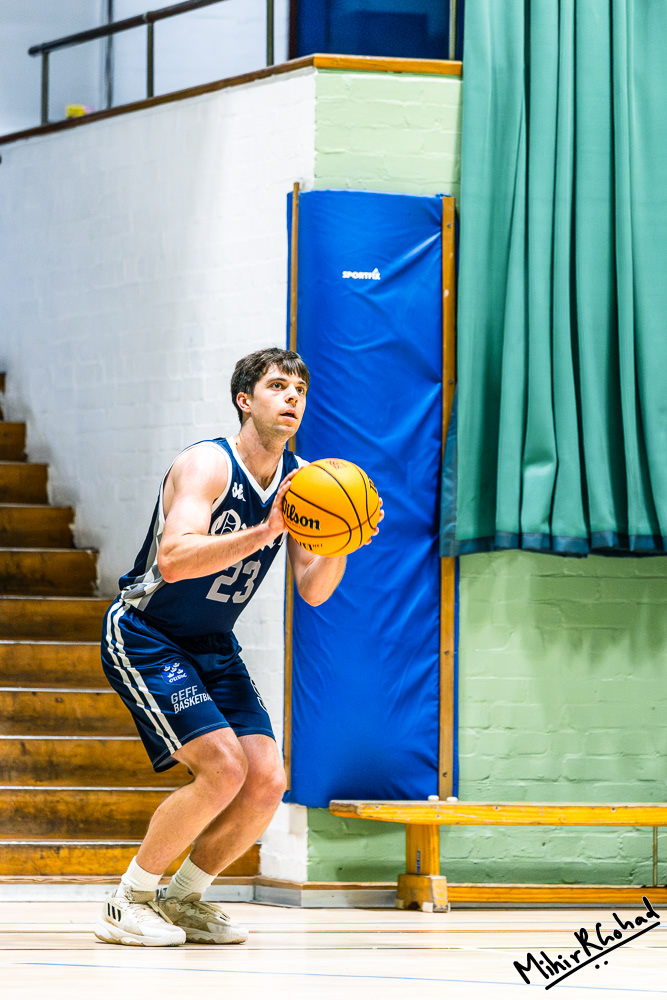 22-10-2025-211021_Basketball_OXFvsSFS_078_WebsiteJPG