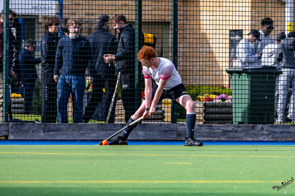 29-03-2025-155624_HockeyMix_OBUVarsity_0869_Website.JPG