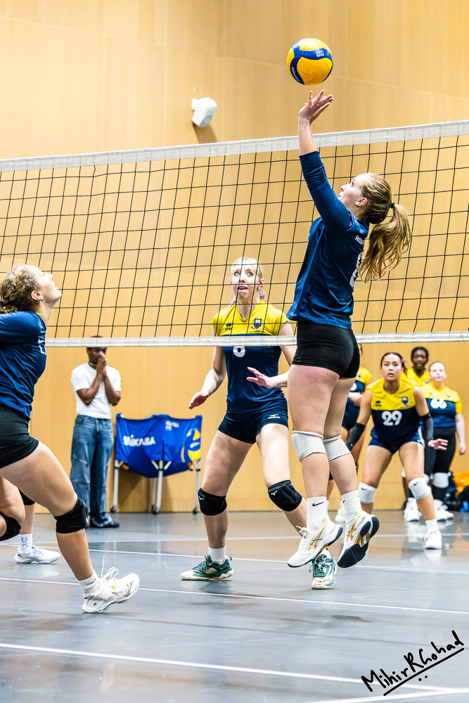 22-10-2025-213108_Volleyball_OXFvsUEA_210_Website.JPG