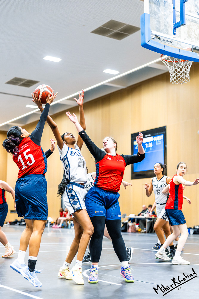 19-11-2025-181023_Basketball_OXFvsBMH_075_Website.JPG