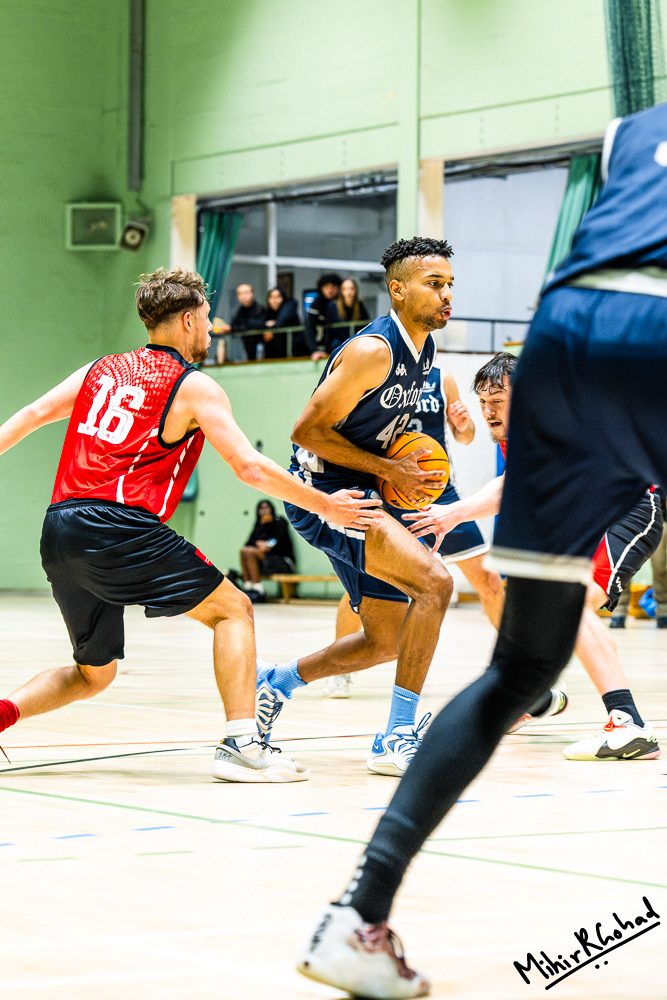 22-10-2025-201109_Basketball_OXFvsSFS_029_Website.JPG
