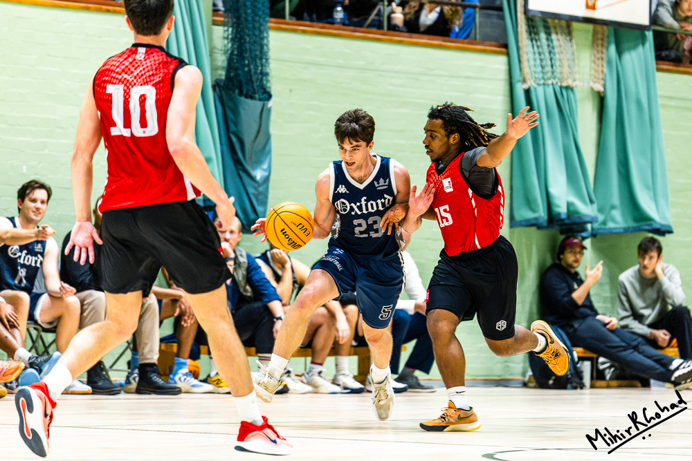 22-10-2025-211353_Basketball_OXFvsSFS_143_Website.JPG