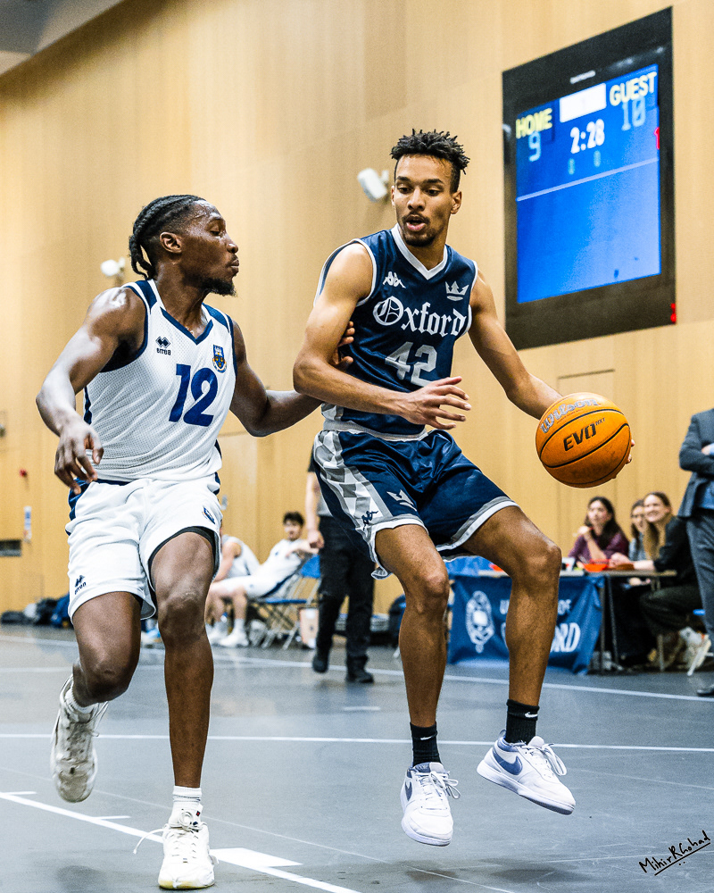 12-02-2025-175357_Basketball_OXFvsEAN_0568_Website.JPG