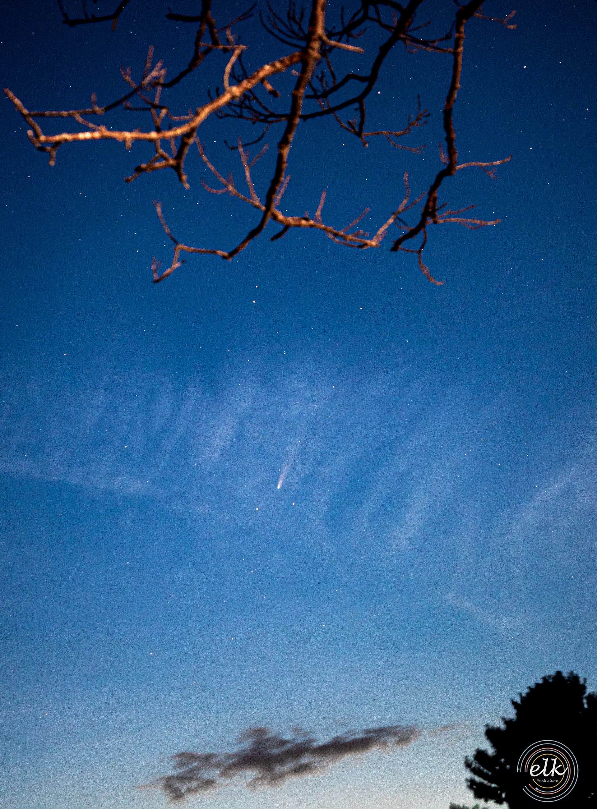 Comet Neowise and cirrus clouds. Shenandoah NP, VA.
