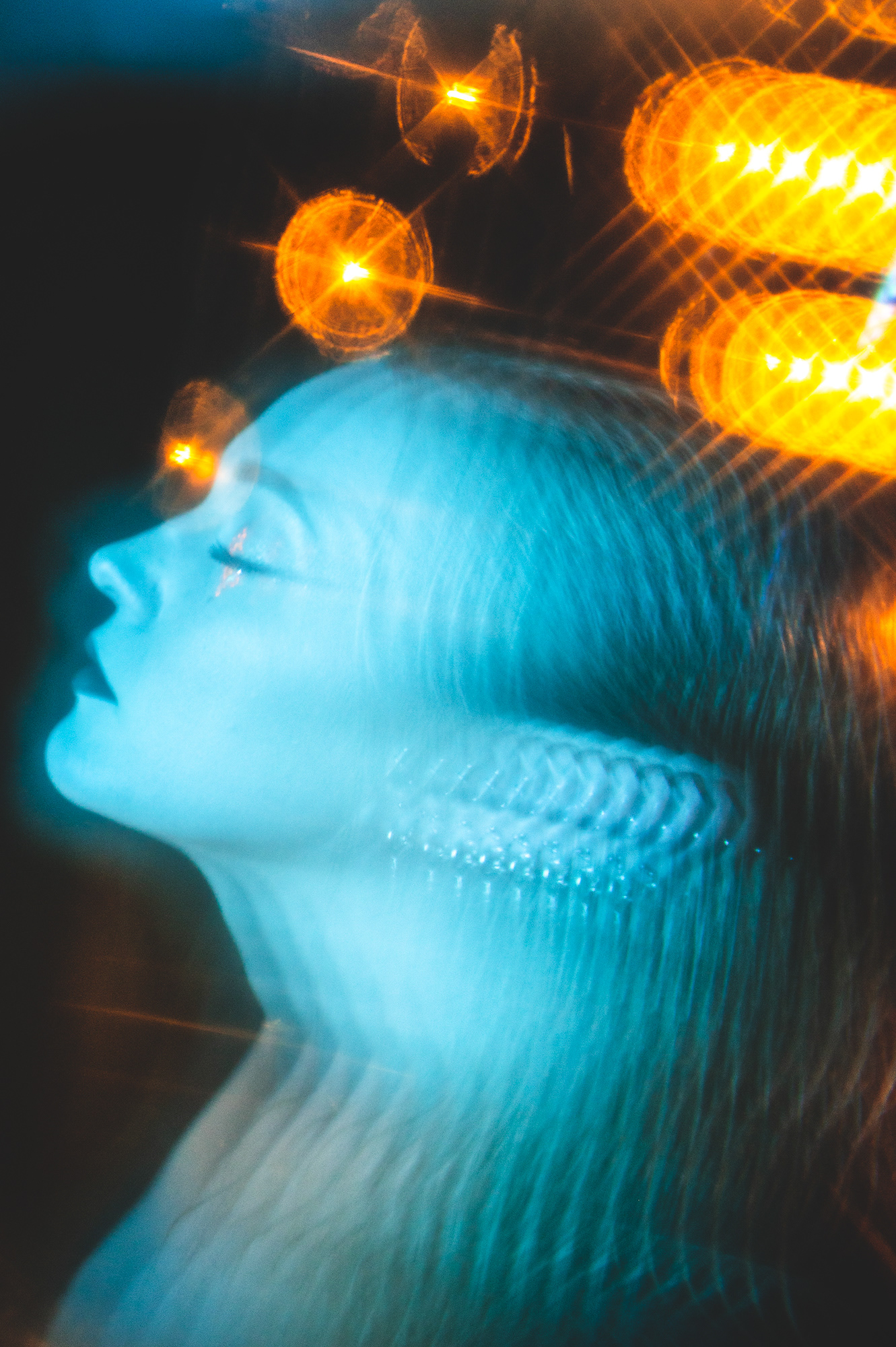 Laure - Dead Club City