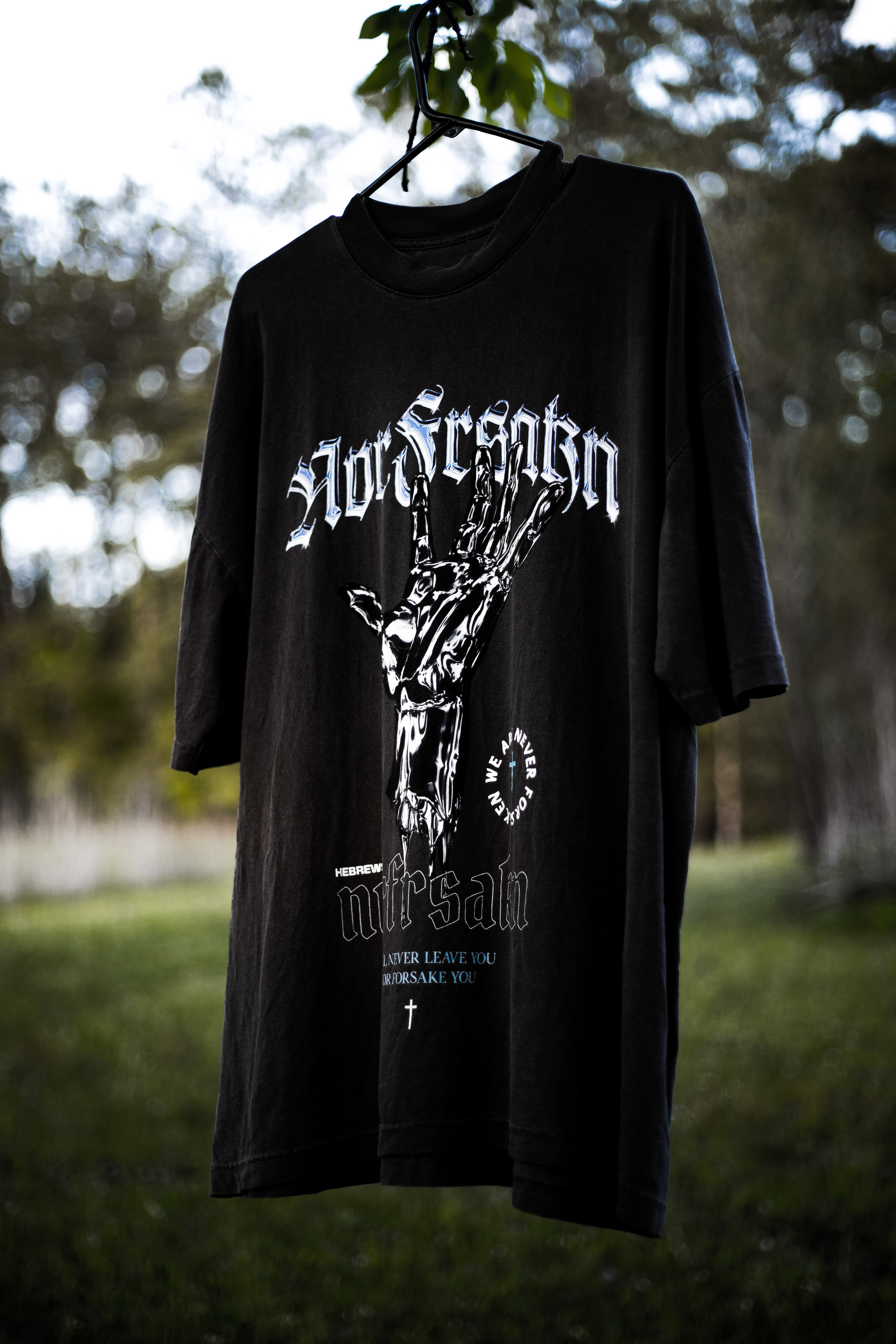 NVREVR TEE V1