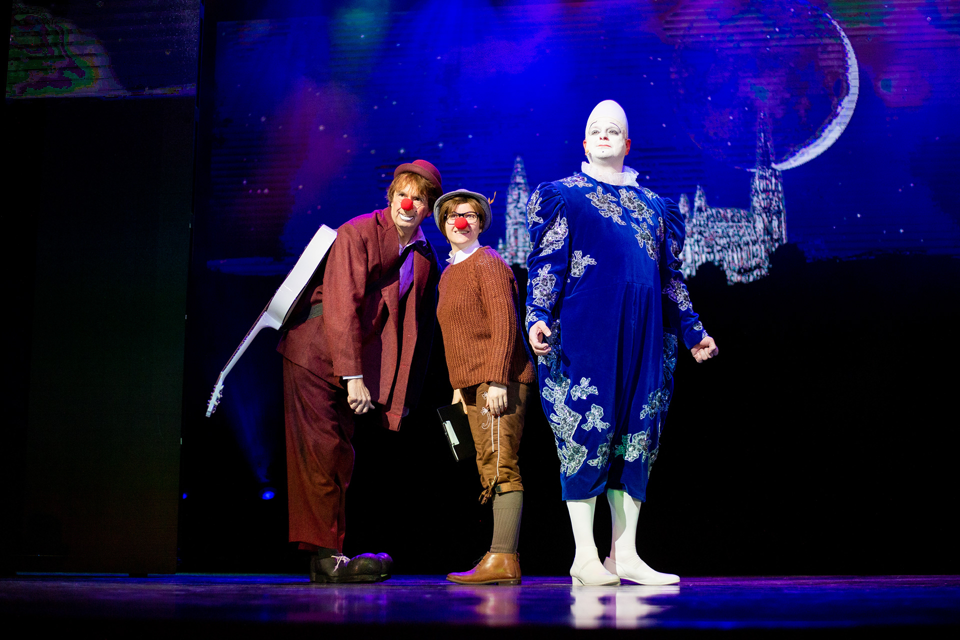 Mein Schiff 4 Cruise Ship Theater / TUI Cruises