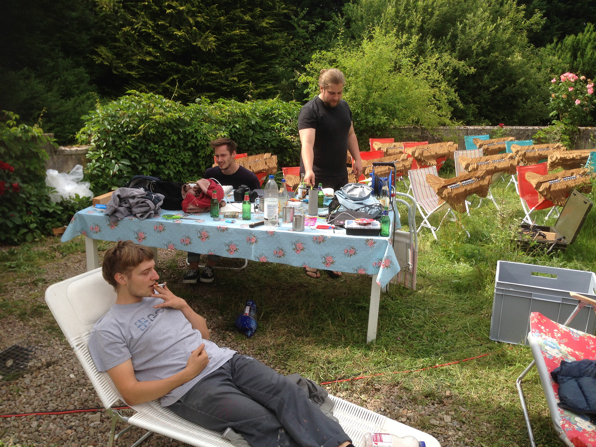 break during set-up of electronics