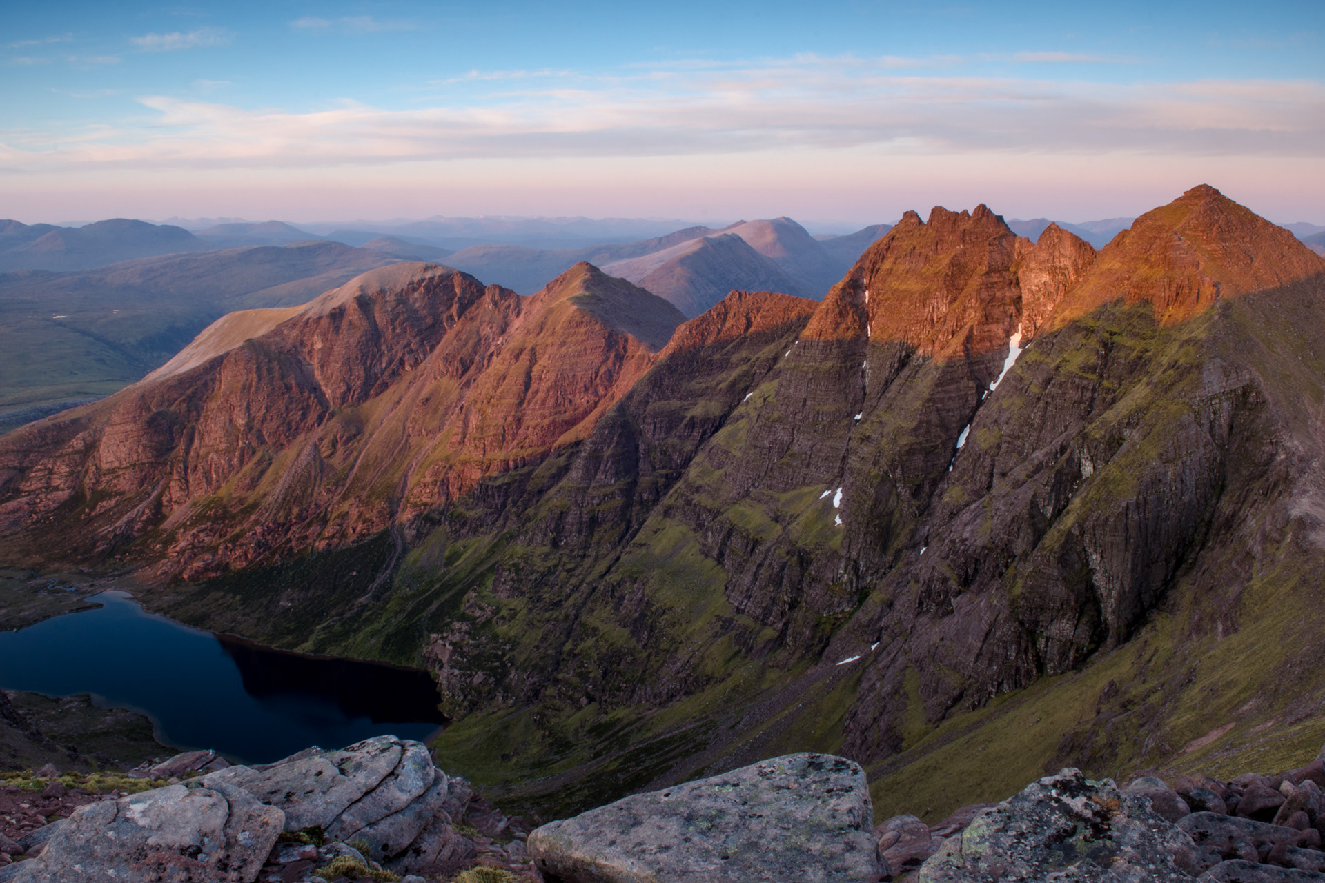 Midsummer Dawn An Teallach