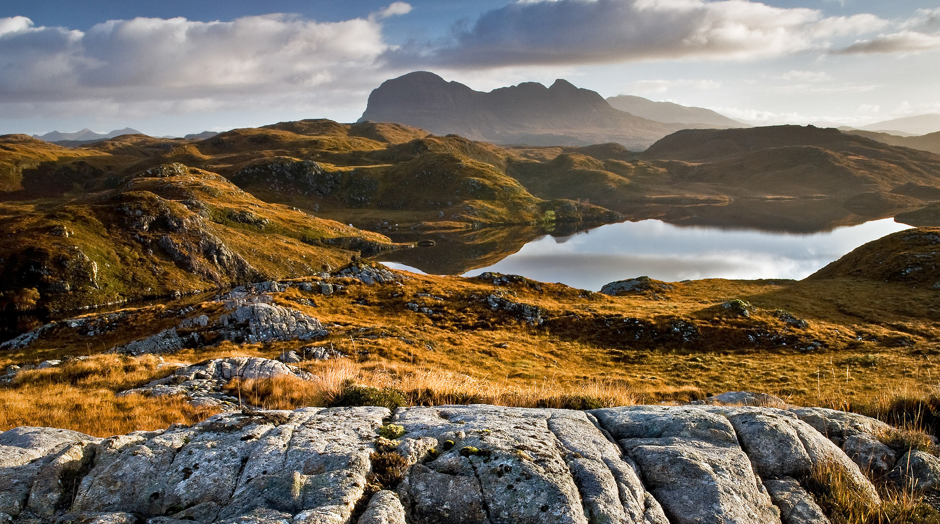Suilven in autumn glory