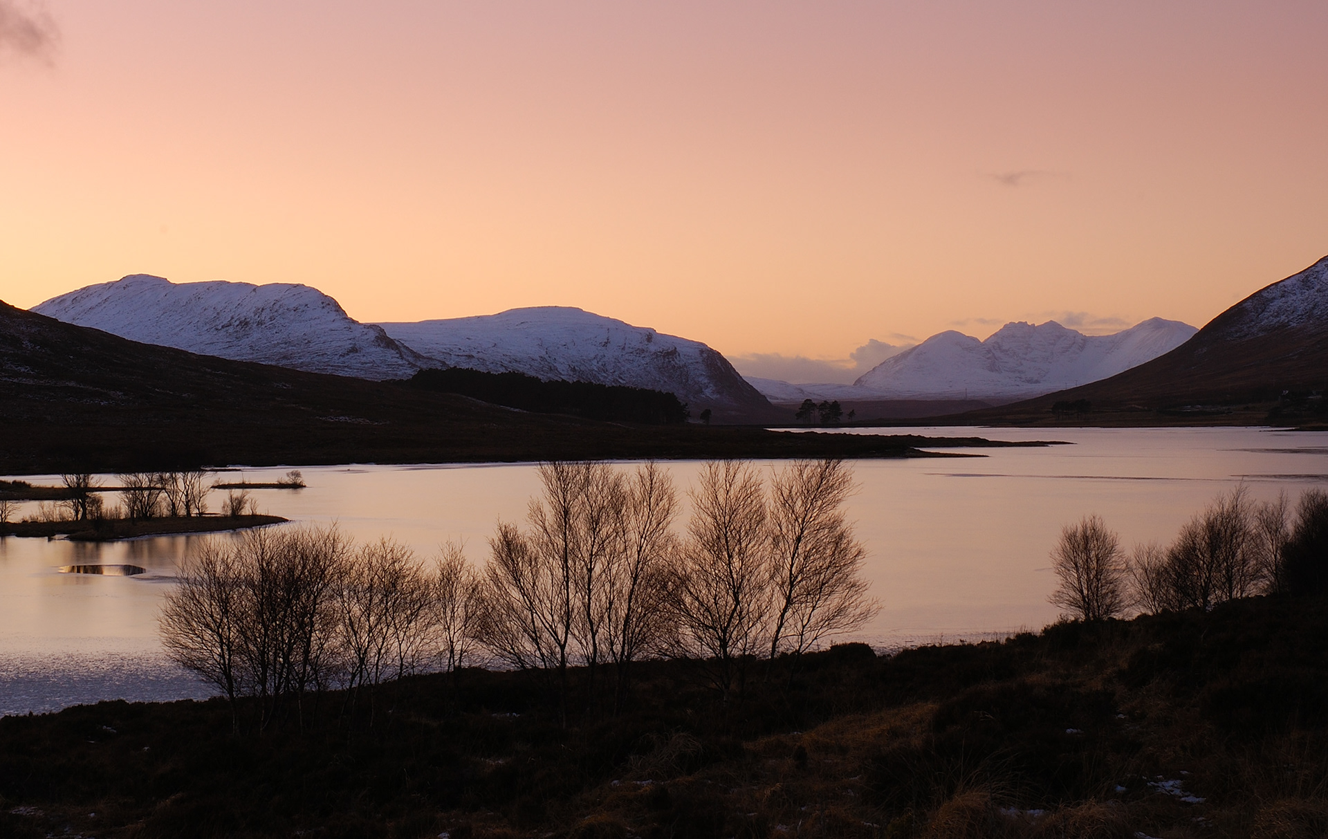 Loch Droma and An Teallach