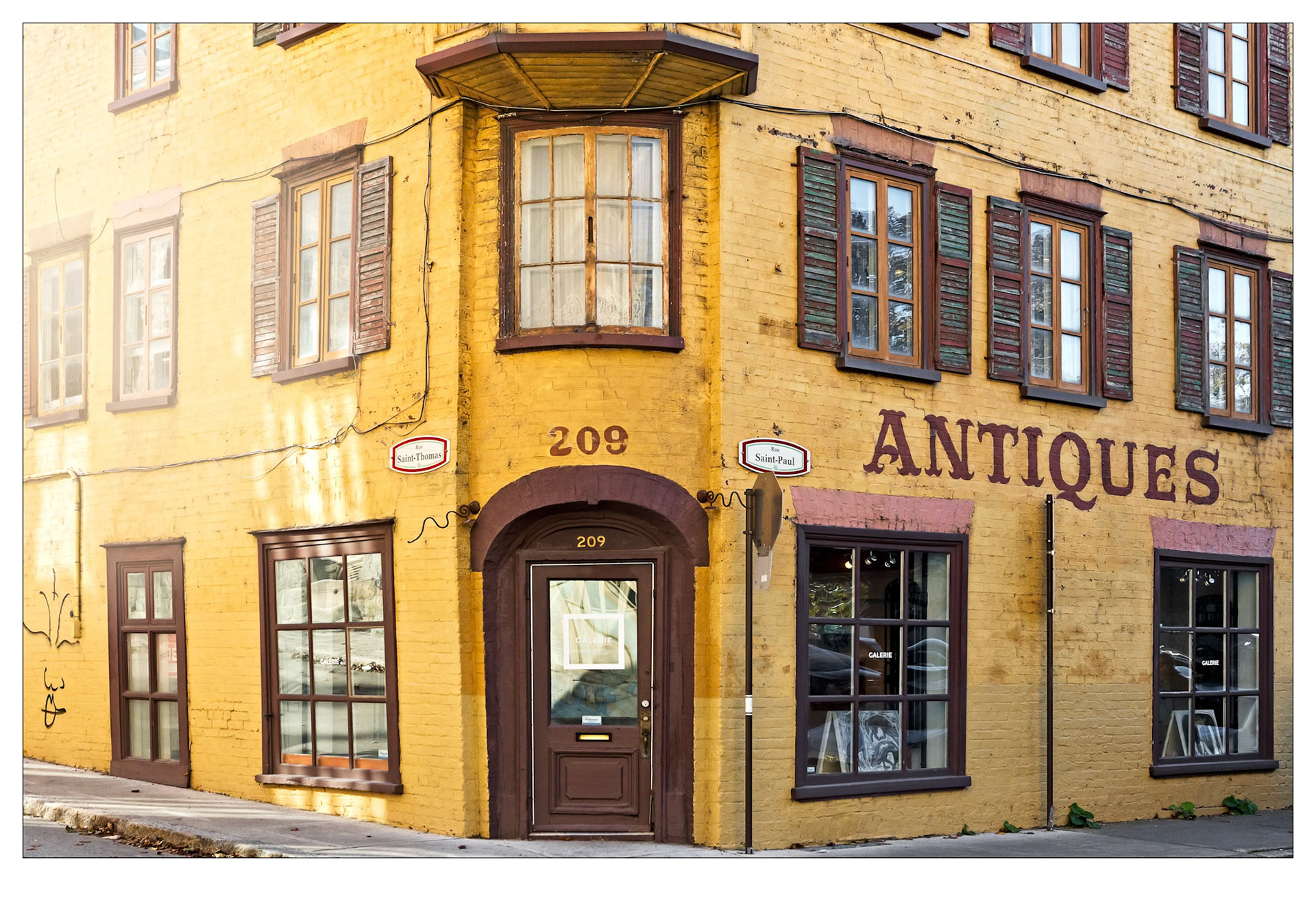 Antiques for Sale - Quebec, Canada
