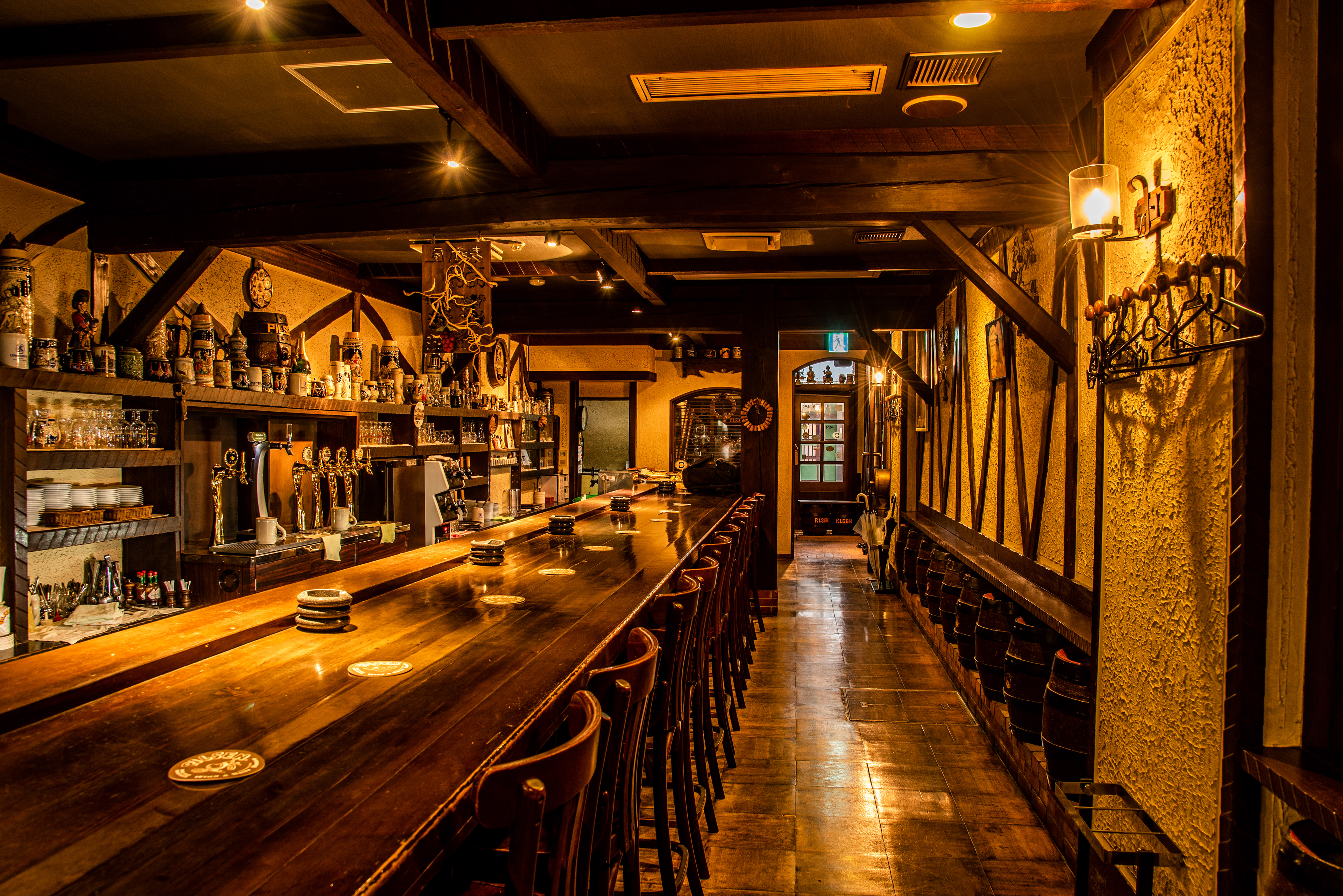 洋風居酒屋「ぴるぜん」（金沢市）様：内観撮影