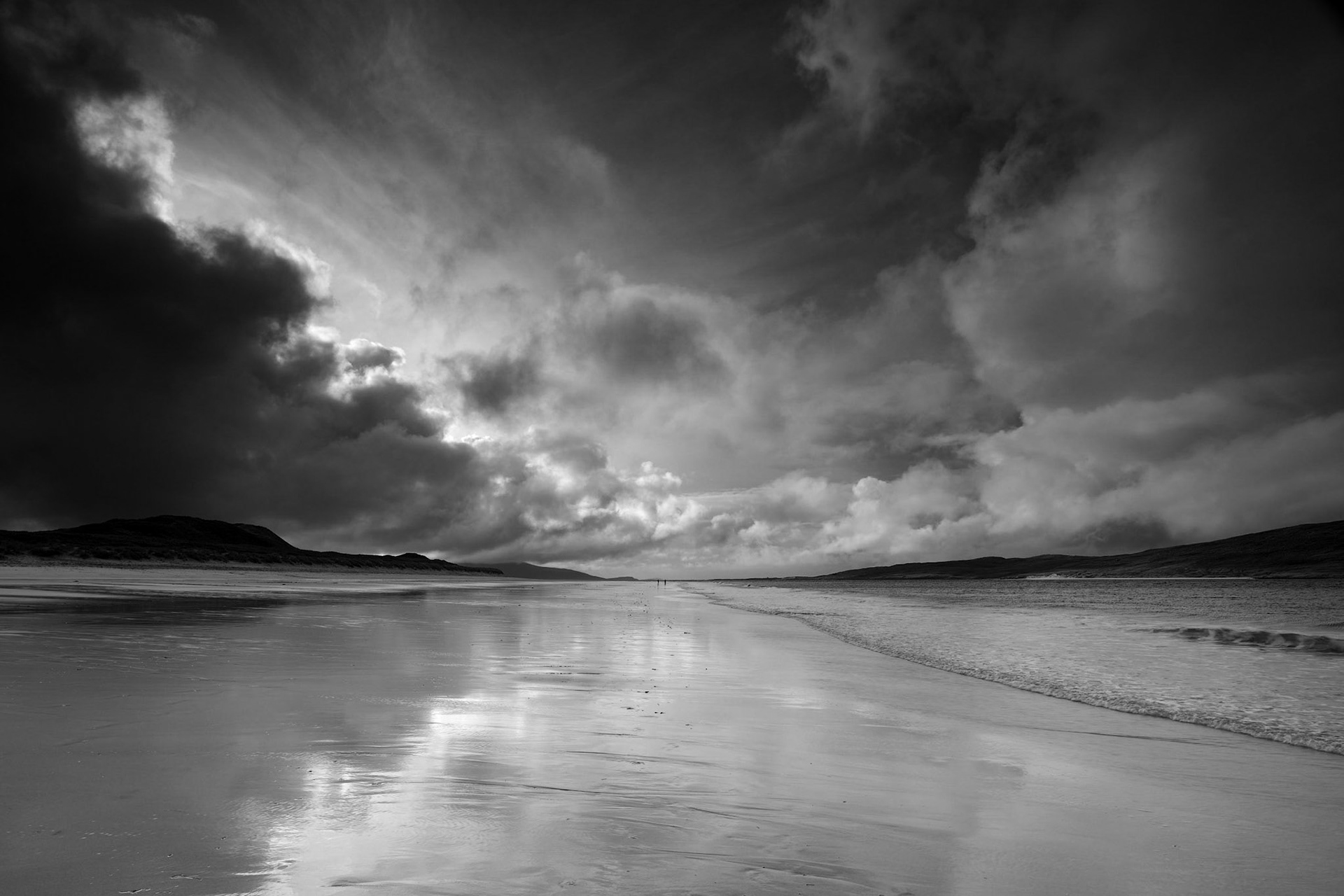 Hurrying home as storm approaches Luskentyre beach