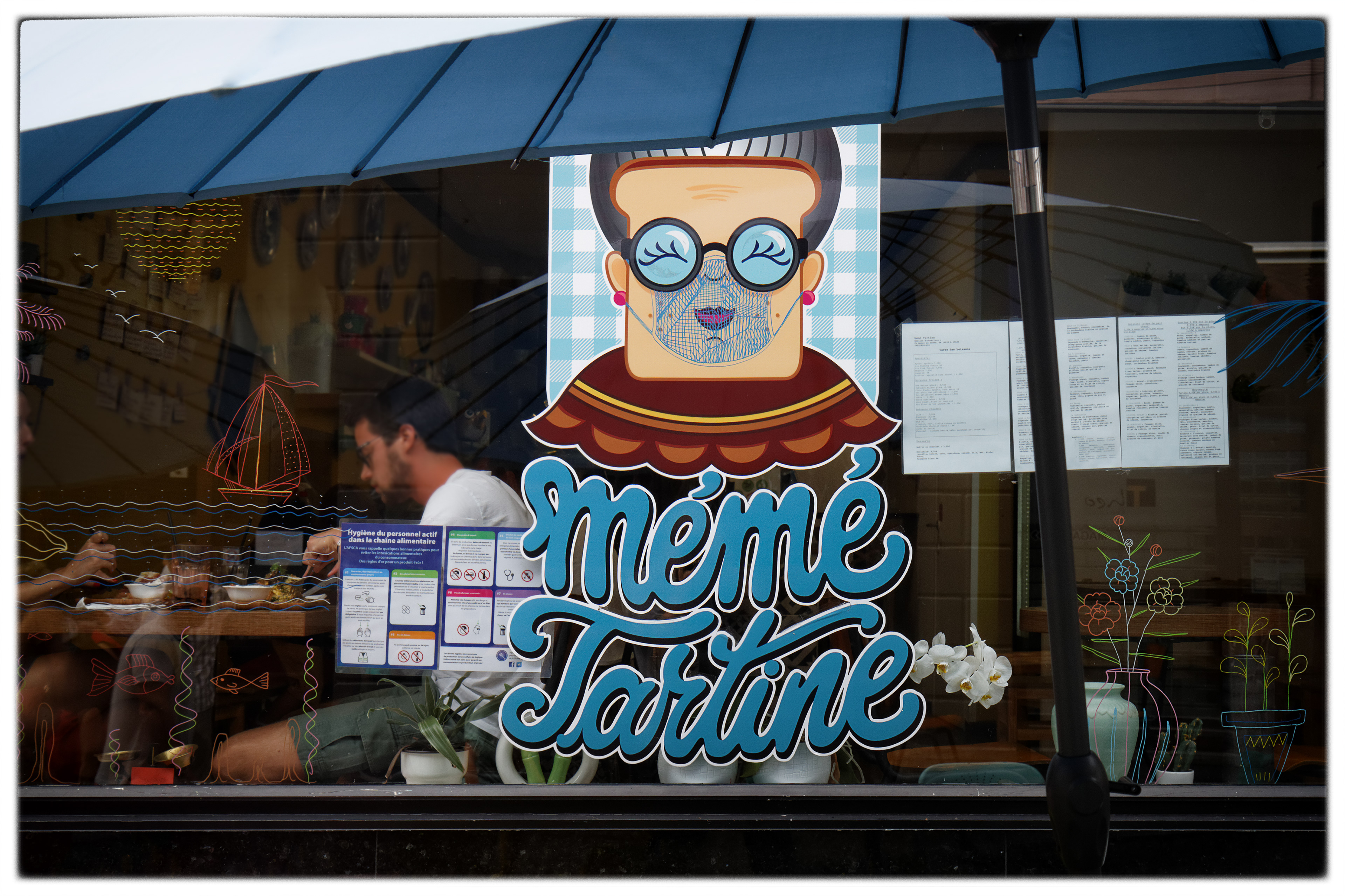 Coffe Shop in Mons (B)