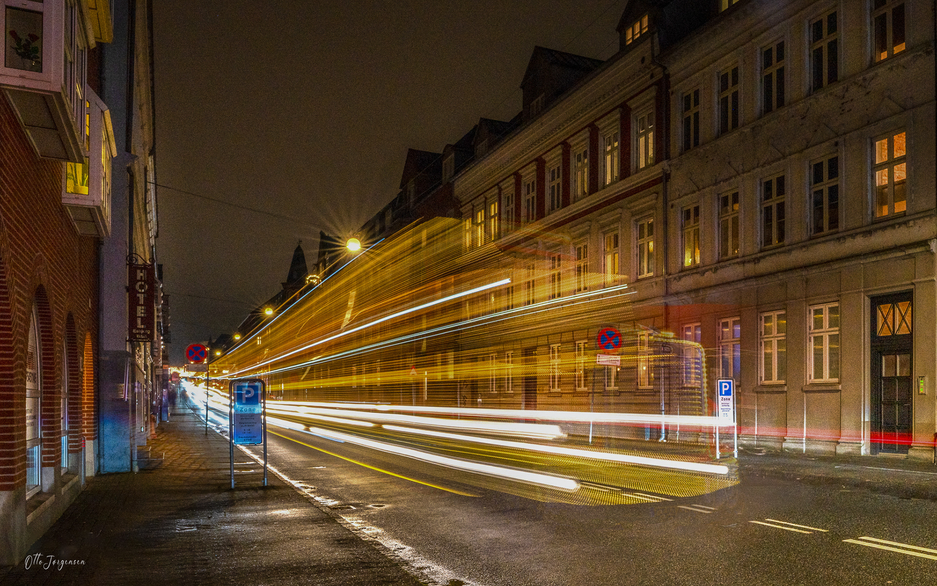 Julemandens Cocacola last bil gennem skolegade i Esbjerg