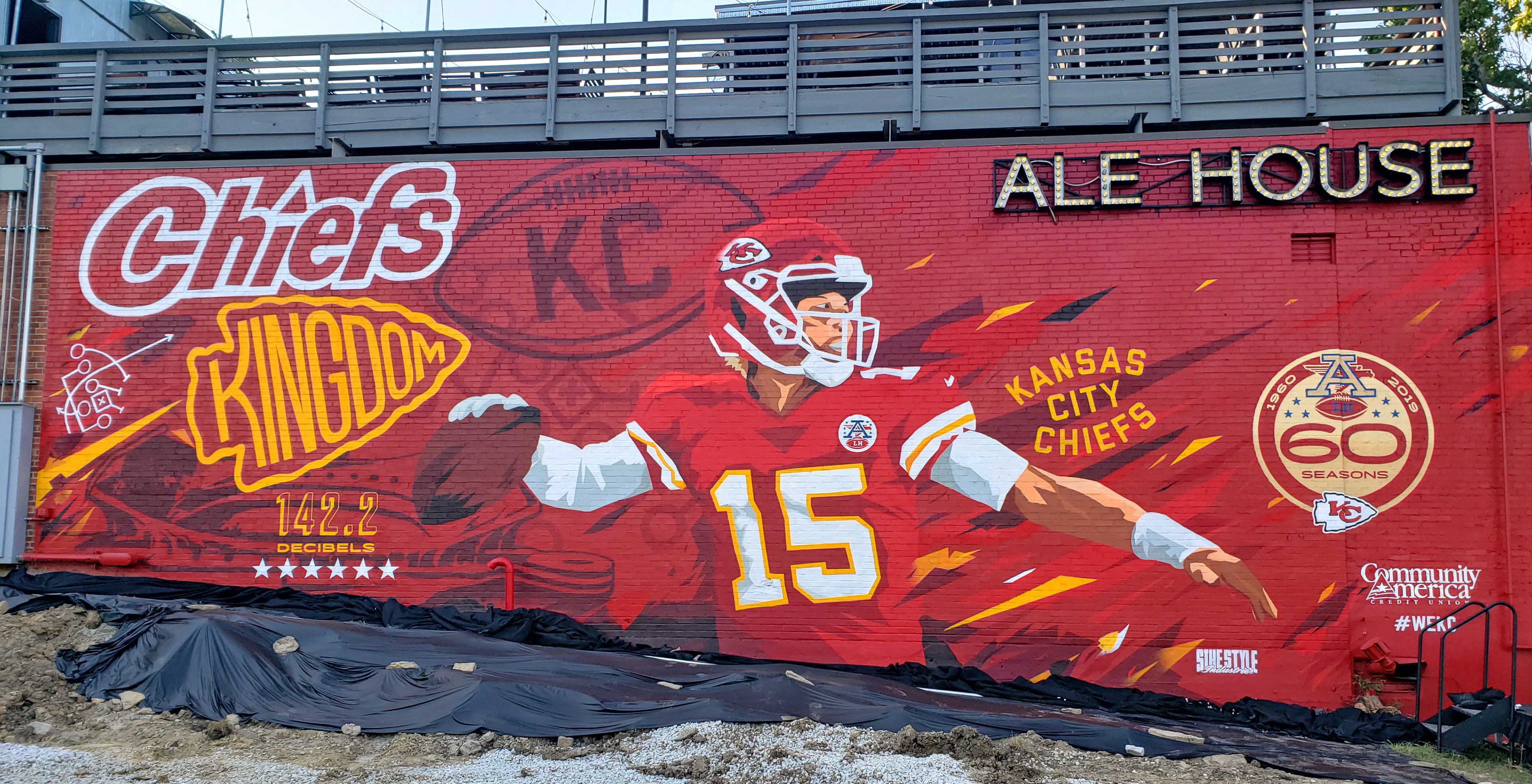 rally house mahomes