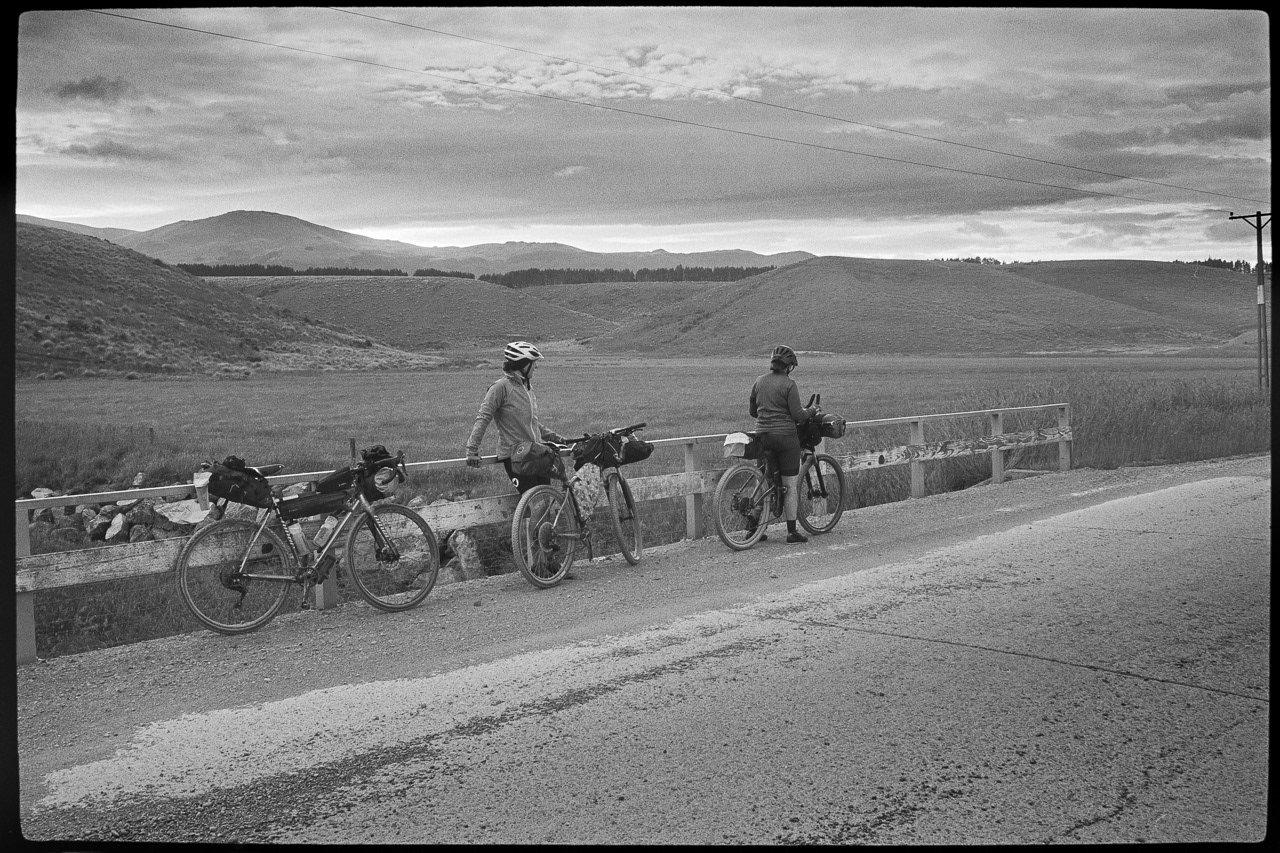 First snack stop, Mavora Lakes Road