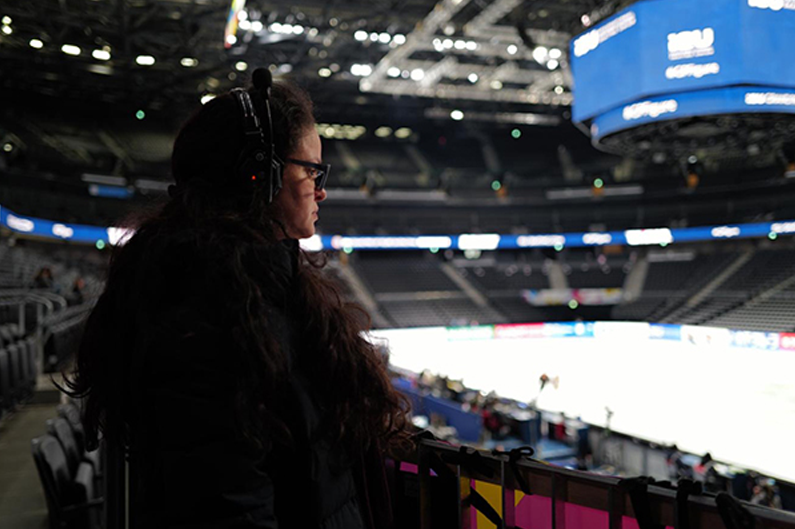 イレネ・へレラ – ディレクター／プロデューサー ________________________________________________________________________________ ドキュメンタリーおよびストーリードリブンな映像制作を軸に、日本国内外で企画・演出・制作を行う。NHK向け番組や、Ministry of Foreign Affairs of Japan関連映像においてディレクションを担当。 リサーチから構成、現場演出までを一貫して手がけ、文化的文脈への配慮が求められるプロジェクトを得意とする。Fu Filmsとは、国際的な制作環境におけるドキュメンタリー／ノンフィクション作品で協働している。